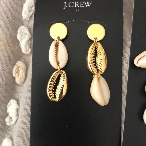 New J Crew Shell Earrings Pierced - Picture 3 of 5